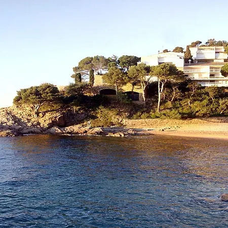 Mediterranean Duplex With 2 Terraces & Private Beach Tossa de Mar