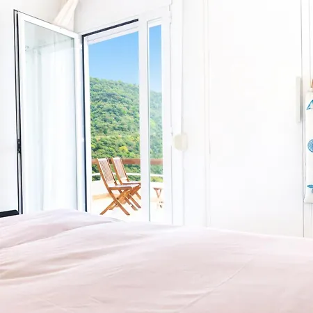 Mediterranean Duplex With 2 Terraces & Private